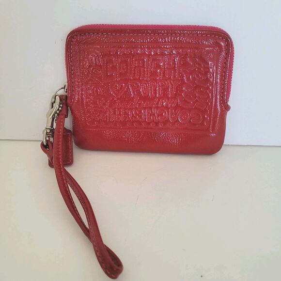 Coach Poppy Corner Small Bag Wristlet Red Wallet Card Zip Pouch Patent Leather - Picture 1 of 9